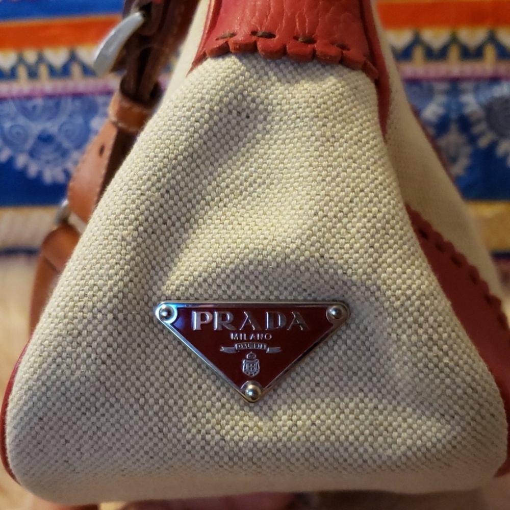 Prada bag - Picture 3 of 5